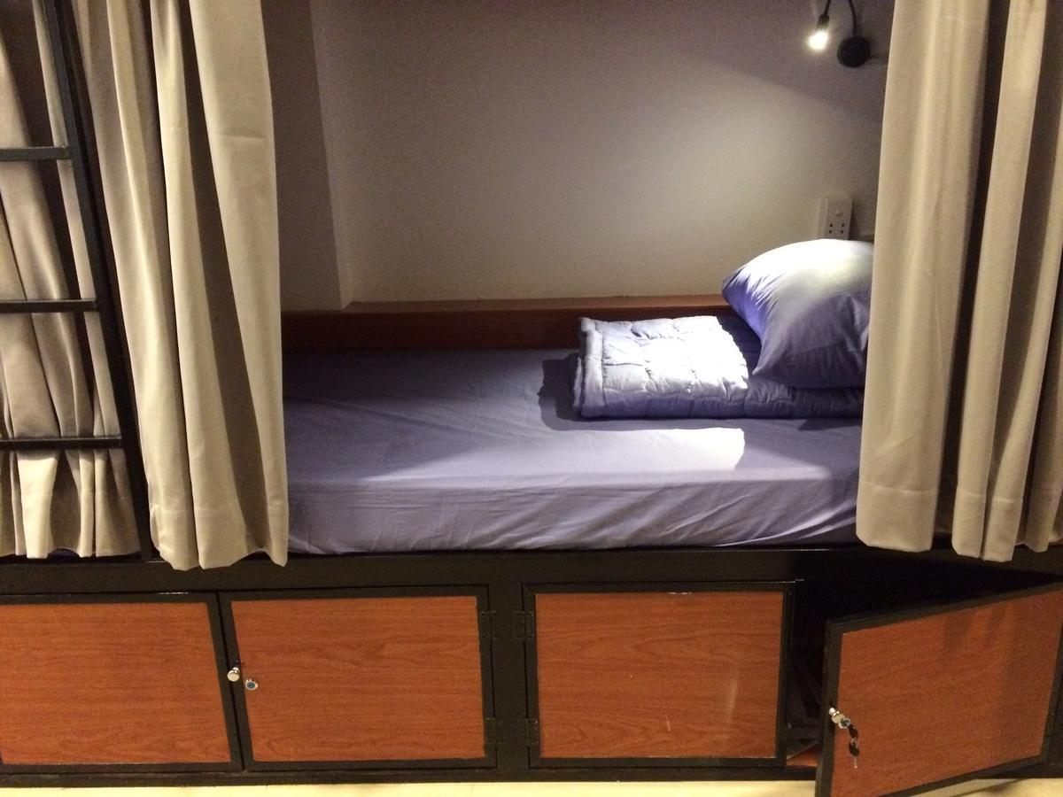 Wanderlust Saigon Hostel & Rooftop Bar Ho Si Minh-város Kültér fotó