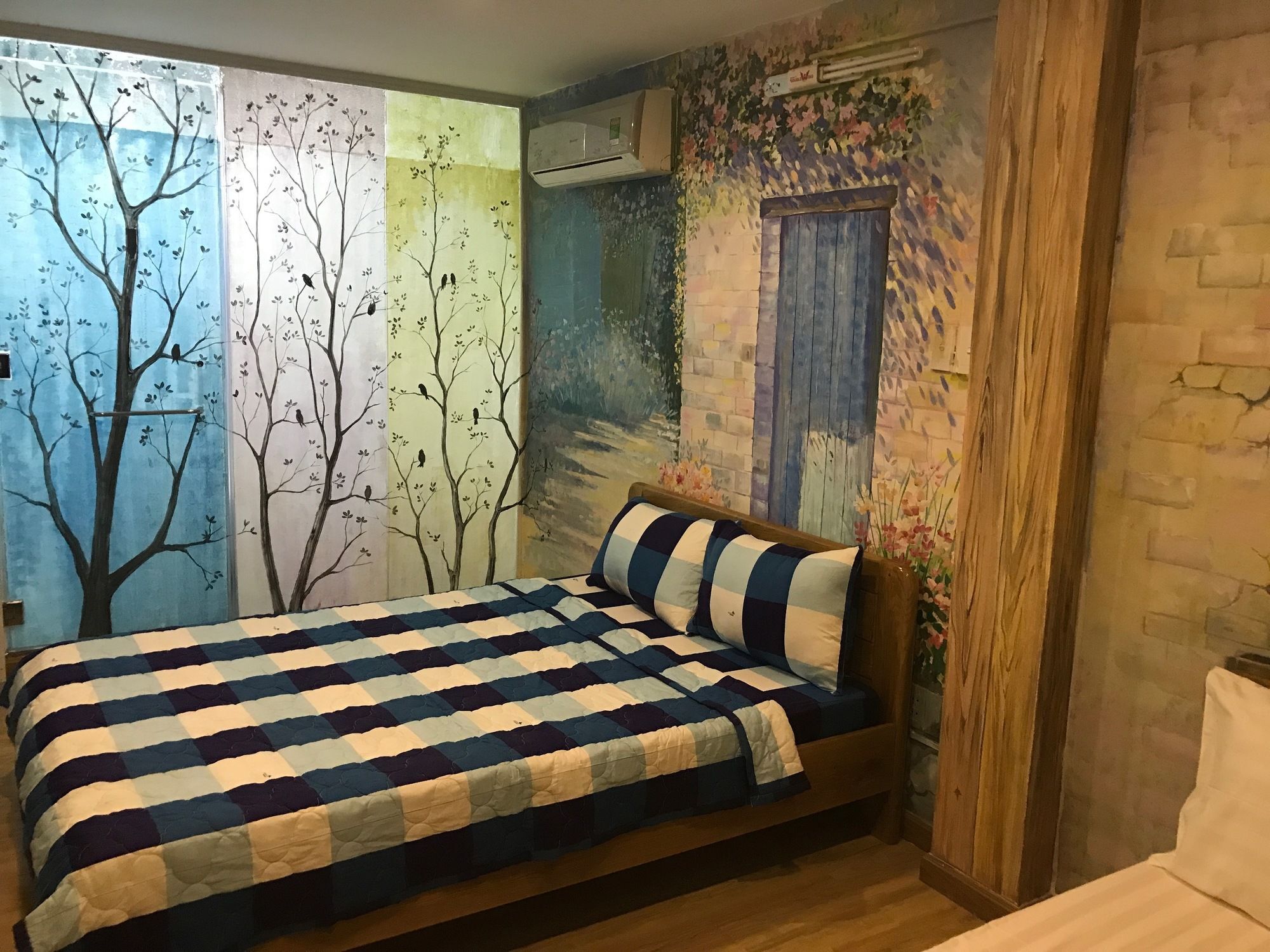 Wanderlust Saigon Hostel & Rooftop Bar Ho Si Minh-város Kültér fotó